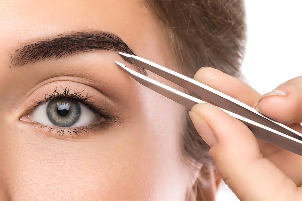 Eyebrow Tweezers-15.jpg